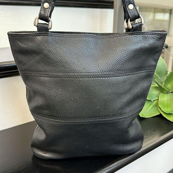 Genuine pebbled leather shoulder handbag purse, tote hobo, like new clean - Picture 1 of 10